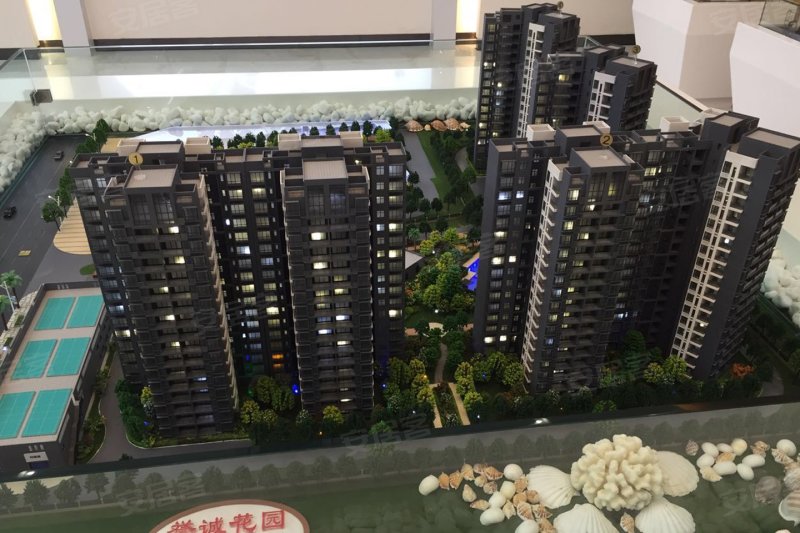 首笔    给定金上车精装现房   即住 誉诚花园成熟配套