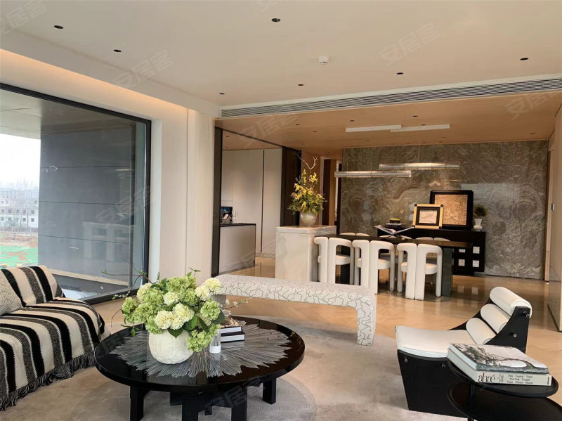 华润置地世园润府4室2厅175㎡315万二手房图片