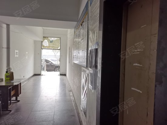 格兰晴天商务楼 