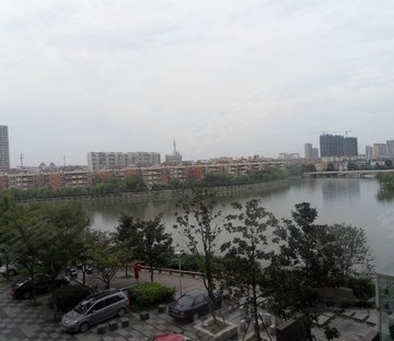 百家湖别墅花园