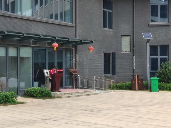 红谷瑞仕城际广场 