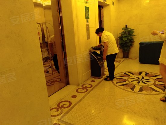 南洋广场(办公) 