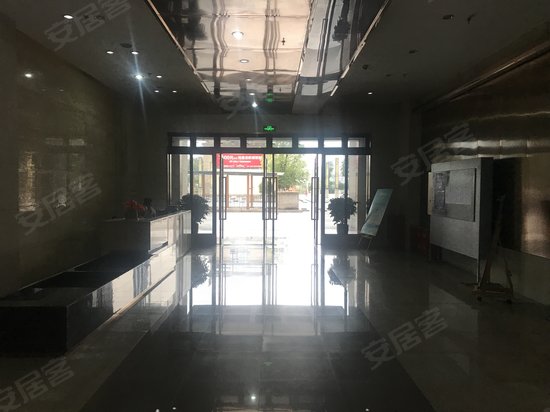 隆鑫西城汇(商住楼) 