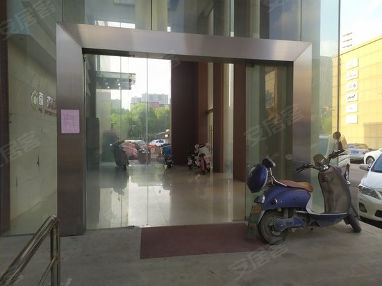 南方港湾城(商住楼) 