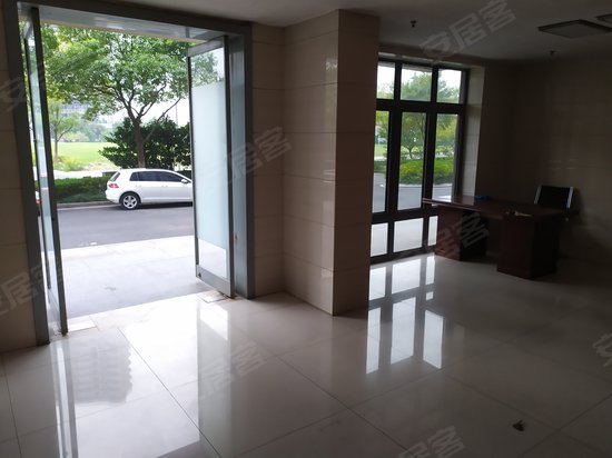 滨江国际贸易中心 