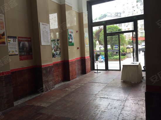 九街广场(商住楼) 