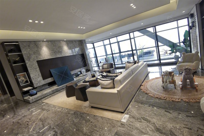 静兰湾洋房 单价不过万电梯12楼