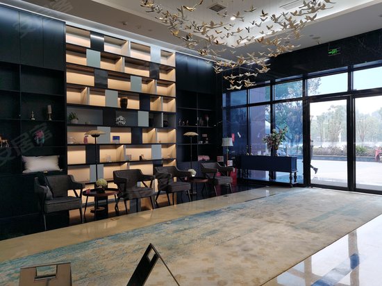 鸿达中央广场(办公) 