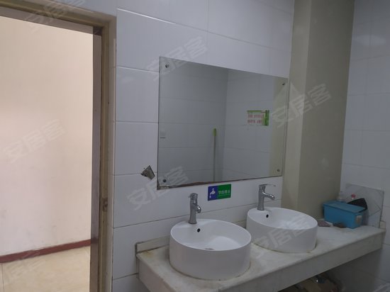 河北轻工服务楼 