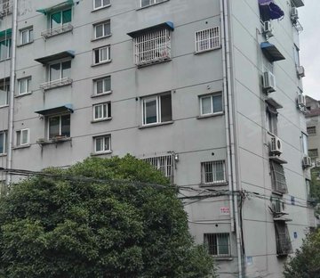 镇兴路89号院