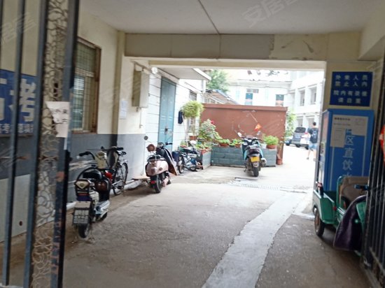 天桥教育商务中心(商住楼) 