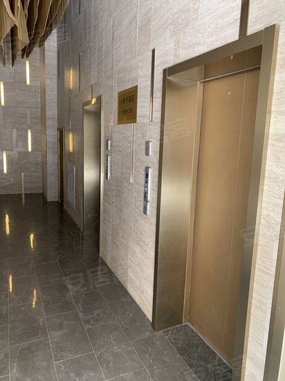 宝龙国际商贸中心 