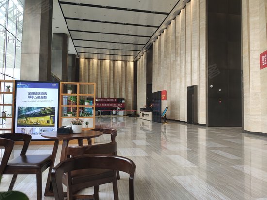 绿地国际会展大厦 