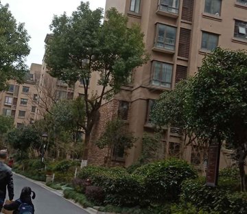 佳源都市(西区1-38)