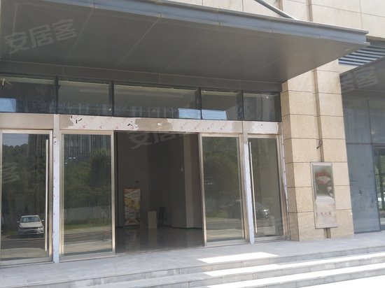 洋湖国际创富中心 