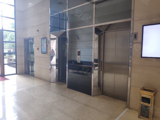 东瀚园商务中心 