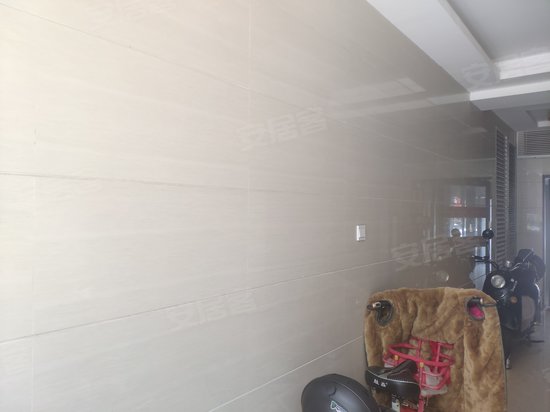 鸿鹏福邸(商住楼) 