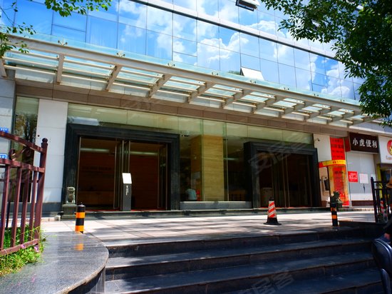 金领地国际商务大厦 