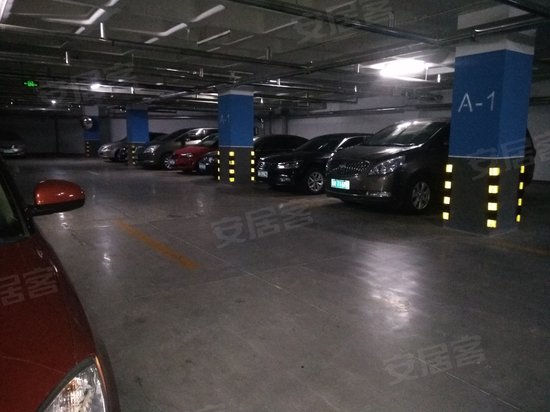 新华书店集团有限公司综合业务楼 