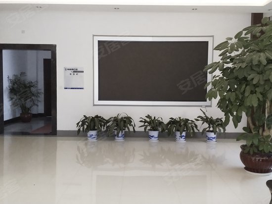 东湖电商创意园 