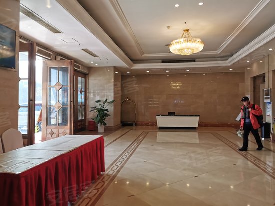 聚信广场写字楼 