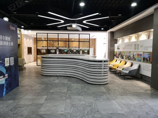 新金桥路581号楼 