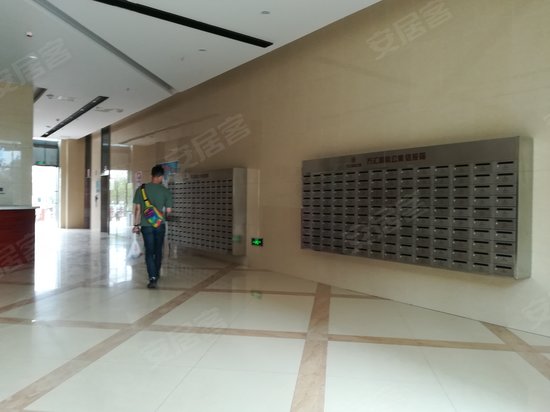 东方万汇国际公寓 