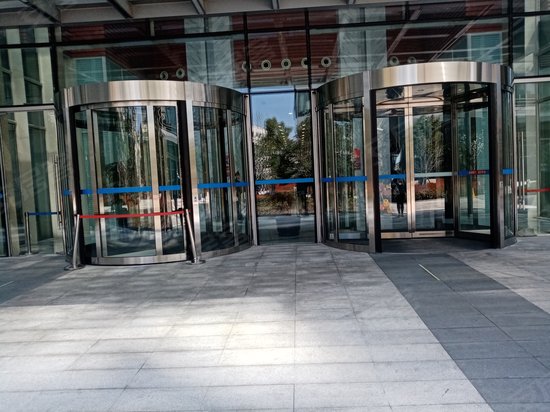 上海国际航运服务中心