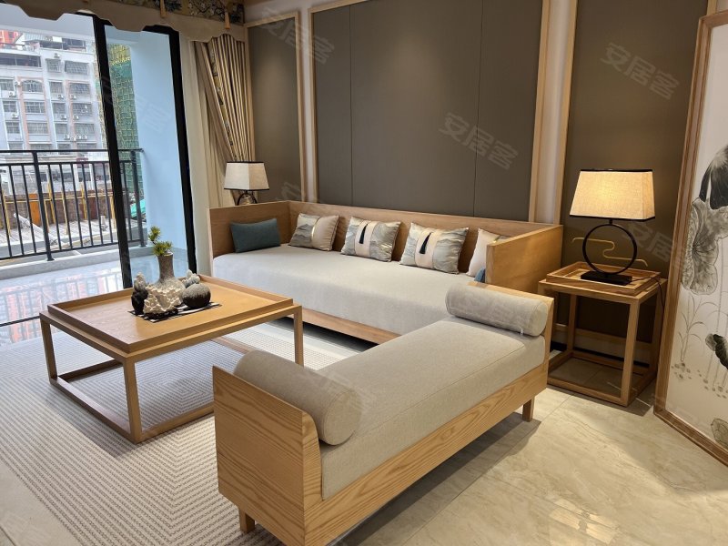 河池澳门国际城4室2厅131㎡59万二手房图片