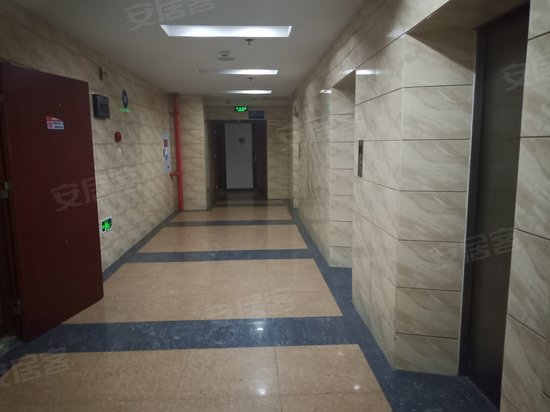 浪高会展国际广场写字楼 