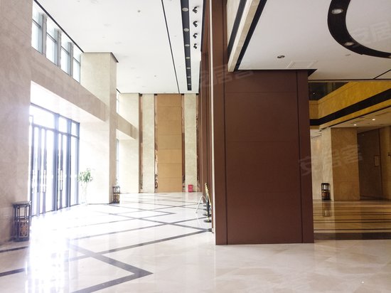 新科国际广场办公楼 