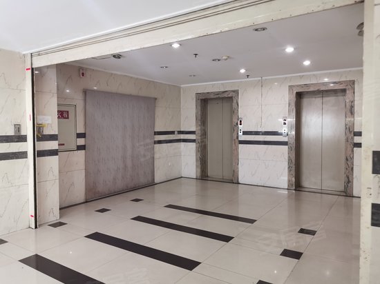 满堂红商务大楼 