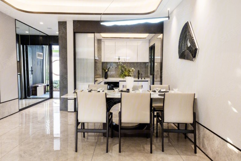 邦泰·誉府3室2厅2卫125㎡南60万