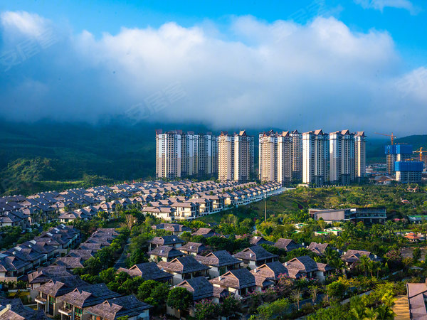 西双版纳小区 景洪小区 嘎洒城区小区 雅居乐西双林语(新房)实景图 1