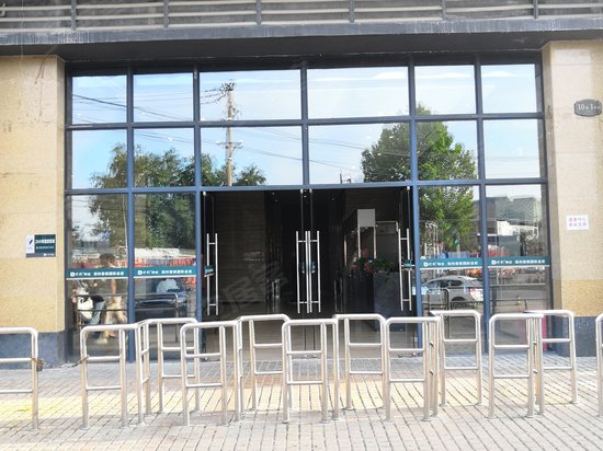 保利香槟国际(商住楼)