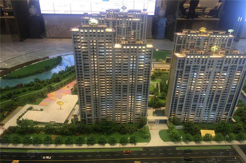 融侨美域,紫荆山南路与阳光大道交叉口东约200米路北-郑州融侨美域