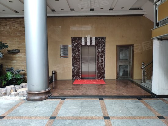 新信德商业大厦 