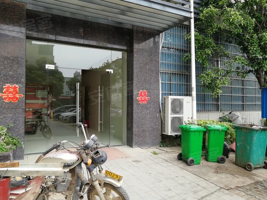 金银潭现代企业城 