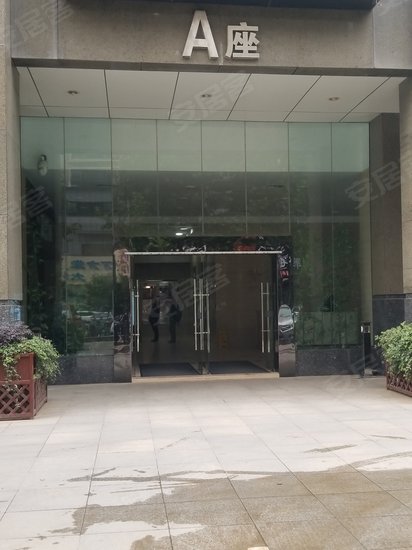 光谷时代广场A座 