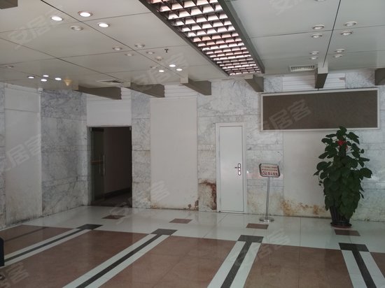 交通厅综合大楼 