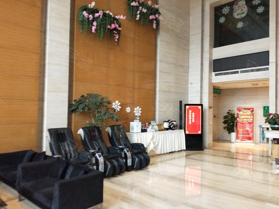 四季如春国际水会酒店 