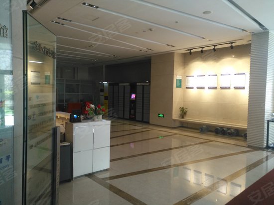 静安紫苑办公楼 