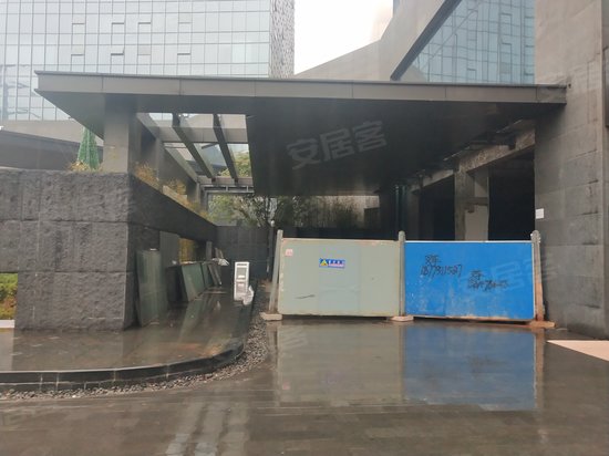 荣盛花语馨苑(商住楼) 