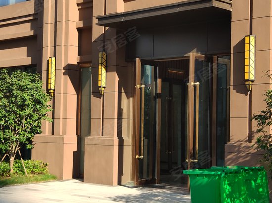 江铃卡卡(商住楼)