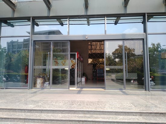 长晟豪生环球公寓 