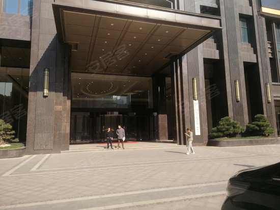 东方至尊国际中心 