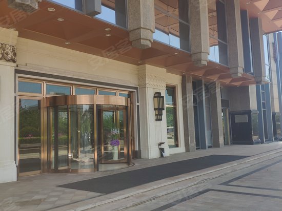 力高皇冠商务广场