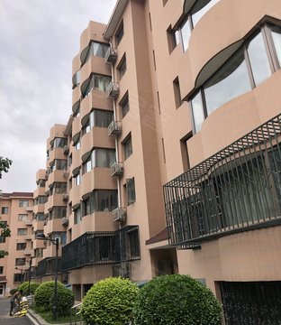 宝产胡同15号院