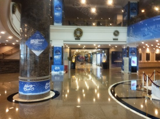 神农大酒店商务楼 