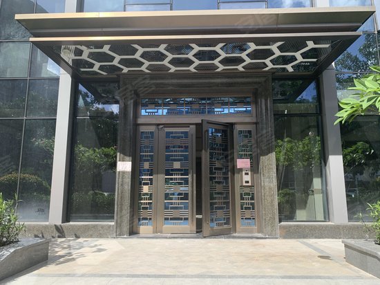 万隆国际广场(商住楼) 